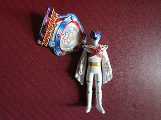 (Category: ) located in . Submitted by merrykicksandcollectibles (Listing ID 1465779781, Image 1). Description: .