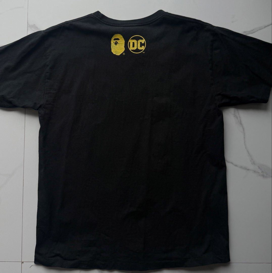 Bape x batman (Category: Activewear) located in Manila. Submitted by jacob05_713 (Listing ID 1465922044, Image 2). Description: Bape x batman Authenthic Large Issue jobus and dot chips hairline 2500 ship.