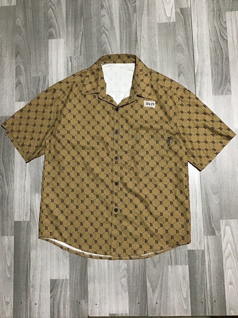 beige and brown monogram short-sleeve (Category: Tshirts & Polo Shirts ) located in Davao. Submitted by ljay.thriftedfinds (Listing ID 1465813279, Image 1). Description: .