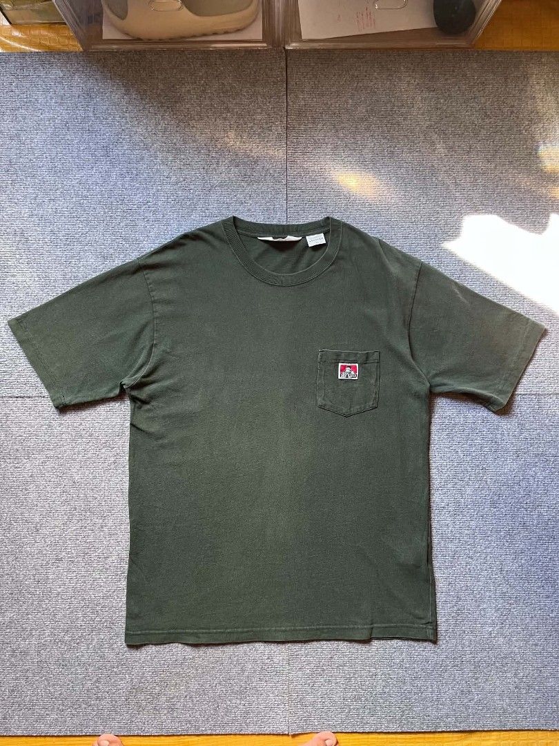 BEN DAVIS (Category: Formal Shirts) located in Tacloban City. Submitted by lcortuna0908183 (Listing ID 1465799418, Image 1). Description: BEN DAVIS T- SHIRT EXCELLENT CONDITION NO ISSUE COLOR MAY DUE TO LIGHT SIZE : XL DIMES: W 2.5 L 29 COLOR RATE: 9.5/10 DM FOR MORE INFO📩.