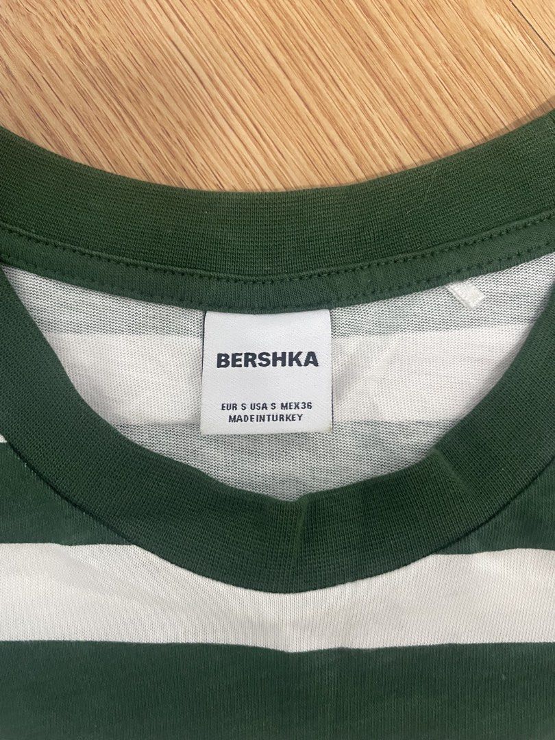 BERSHKA (Category: Tshirts & Polo Shirts ) located in Manila. Submitted by navo.dyfinds (Listing ID 1465767378, Image 3). Description: .