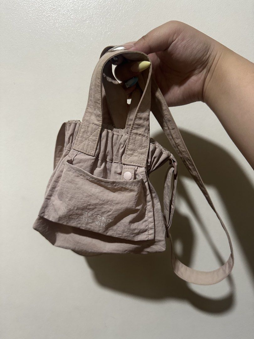 Beyond The Vines Micro Dumpling Bag (Category: Cross-body Bags) located in Manila. Submitted by mvyvllgs (Listing ID 1465883238, Image 2). Description: .