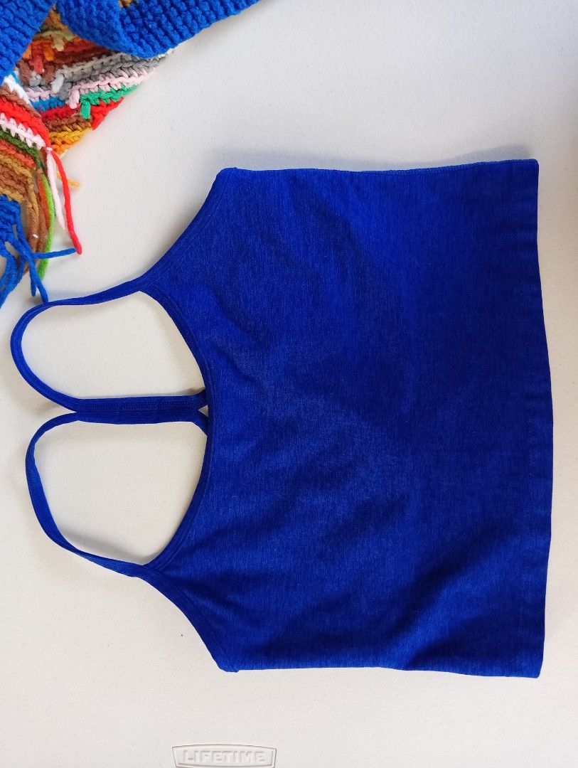 Beyond Yoga Top (Category: Activewear) located in Rizal. Submitted by timeless_shop (Listing ID 1465838398, Image 2). Description: Beyond Yoga Racerback Cropped Tank - Electric Blue! 📏 Length 15 inches 📐 Width Pit-to-Pit 14 inches flat laid 👙 Bust Size 34-36 inches , Stretchy! ✨ Size Tag Medium 💯 Good Condition 9/10 ✨ - Like New Almost! 🎨 Color Rate 9/10 - Electric Blue, maganda kulay, vibrant! 💙 🤍 Maayos at malinis din - no issue, malinis