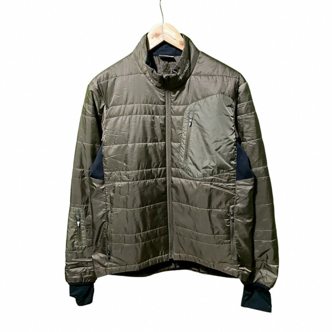 Bianchi Lightweight Puffer Bomber Jacket (Category: Coats, Jackets and Outerwear) located in Las Pinas. Submitted by theloopcloset (Listing ID 1465901742, Image 1). Description: Bianchi Lightweight Puffer Bomber Jacket Size: Medium Dimensions: 21x25 280+sf.