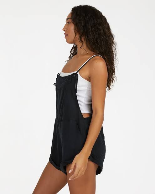 BILLABONG - Wild Pursuit Overall Romper (Category: Coats, Jackets and Outerwear) located in Cebu City. Submitted by bnta.bnta (Listing ID 1465848135, Image 2). Description: Billabong Wild Pursuit Overall Romper in black, featuring a front bib pocket, tie-straps, and rolled hems.
