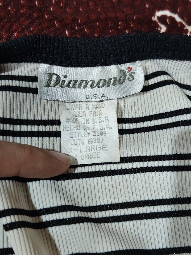 black and white striped ribbed cardigan (Category: Coats, Jackets and Outerwear) located in Bulacan. Submitted by angel.decluttersx (Listing ID 1465883733, Image 3). Description: large size on tag complete buttons ribbed knit fabric material no issue.