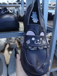 (Category: ) located in . Submitted by timeless_finds (Listing ID 1465835774, Image 1). Description: .
