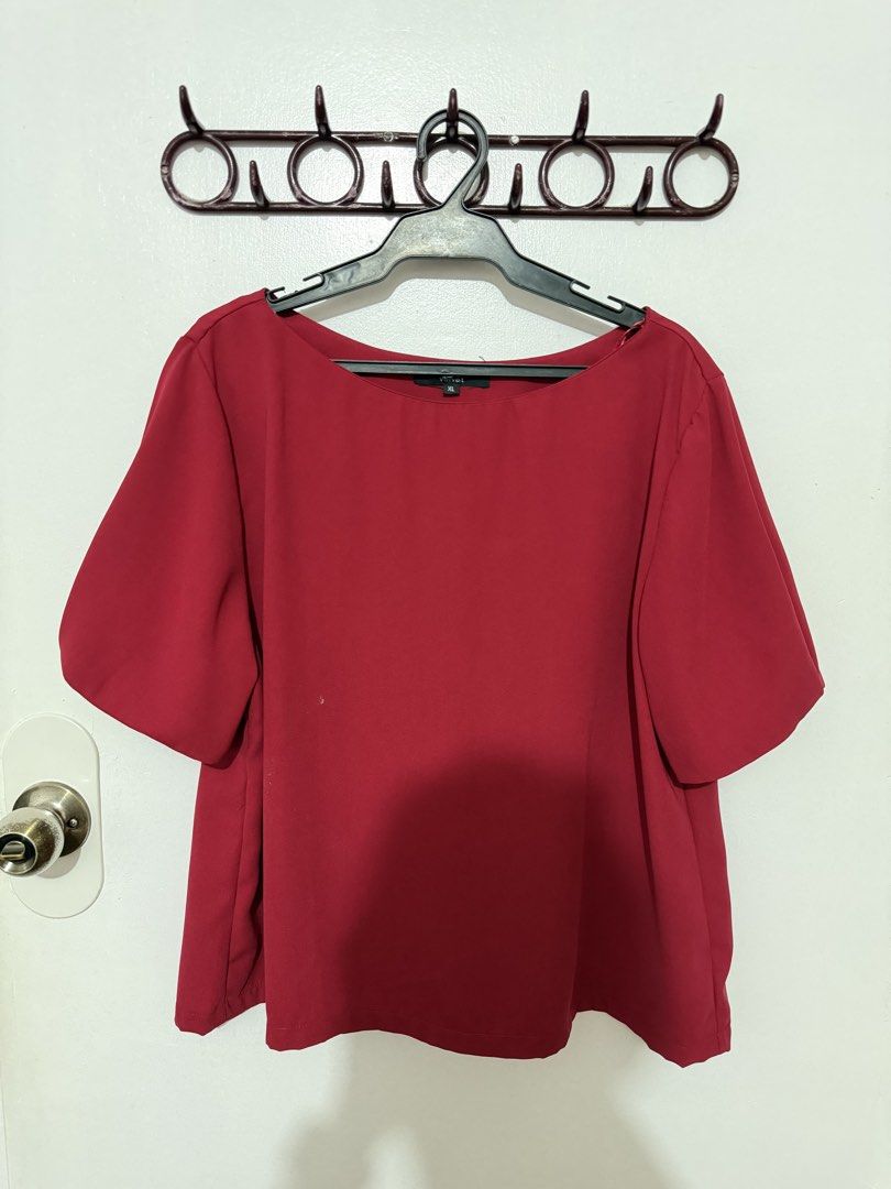 Black Velvet Deep Red Blouse XL (Category: Blouses) located in Las Pinas. Submitted by milkydeclutter (Listing ID 1465939504, Image 1). Description: - Brand: Black Velvet - Size: XL - Color: Red - Style: Short-sleeve blouse with a boat neckline and relaxed fit - Condition: Great staple piece - Versatility: Perfect for casual days or office wear, easy to pair with jeans or skirts Used once only for bar exam. This is a lucky top..