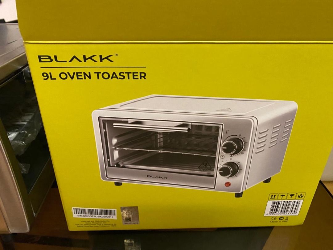 Blakk 9L Oven Toaster (Category: Ovens & Toasters) located in Quezon City. Submitted by ayman500 (Listing ID 1465792851, Image 1). Description: - Brand/Model: Blakk 9L Oven Toaster - Finish: Sleek stainless steel - Ideal for: Small kitchens, dorms, and condo living - Controls: Easy-to-use dual knobs for temperature and timer - Condition: Like new! Inside rack and tray still wrapped in original protective plastic - Packaging: Comes with the origin