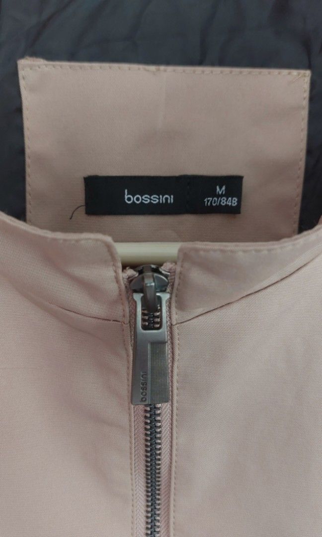 Bossini Jacket Size: M (Category: Coats, Jackets and Outerwear) located in Manila. Submitted by bien_greatgoods (Listing ID 1465778226, Image 2). Description: .