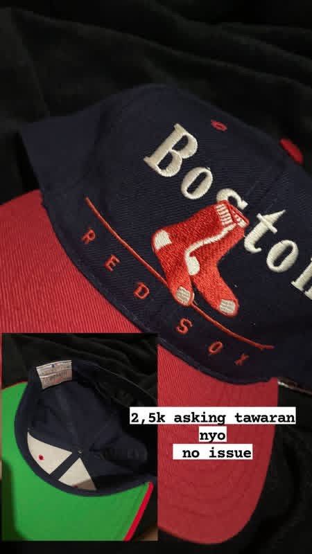 Boston Red Sox Wool Snapback Hat Cap (Category: Caps & Hats) located in Naga. Submitted by salakot4400 (Listing ID 1465937442, Image 1). Description: - Authentic vintage Boston Red Sox snapback hat - Classic navy blue crown with contrasting red brim - Detailed front team logo embroidery - Premium wool material - Clean inner lining with original tags intact - Ready to ship.
