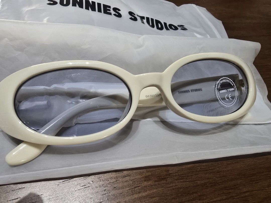 Brand new Sunnies shades Php300 each (Category: Sunglasses & Eyewear) located in Taguig. Submitted by dhescabero (Listing ID 1465763266, Image 2). Description: Brand new Sunnies shades Model Mina - SRP php795 Model Devon - SRP php795 Selling for php300 each Complete with soft case and microfiber cloth Strictly no reservations. Item is only considered sold once fully paid Location Acacia Estates Taguig. Shipping via lalamove or J&T. SF shouldered 