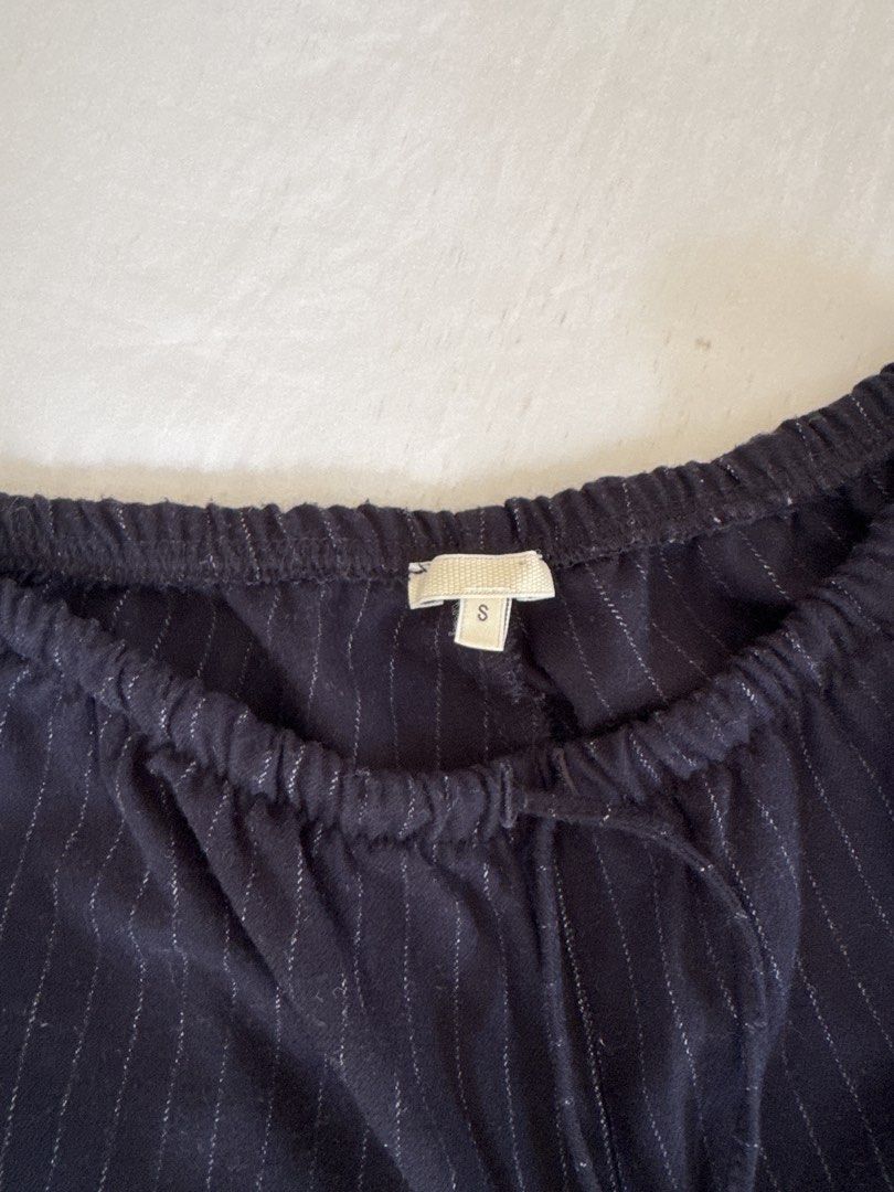 Brandy Melville Lowrise Striped Pants (Category: Other Bottoms) located in Quezon City. Submitted by mm0ng (Listing ID 1465829888, Image 2). Description: - Bought from brandy in rome but theres no brandy/john galt tag for some reason - Bleach stains on lower left leg - Best fits XS.