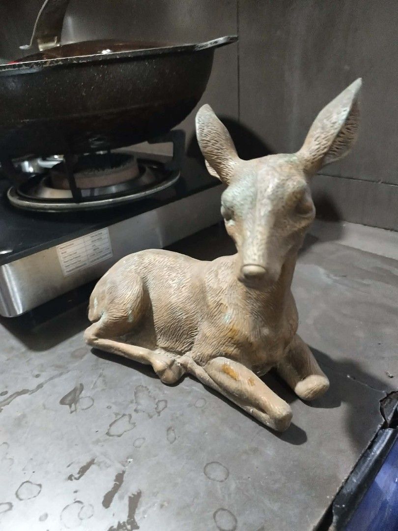 Brass fawn statue display (Category: Other Home Decor) located in Manila. Submitted by kurukutuk (Listing ID 1465772526, Image 3). Description: brass fawn statue display 8.5 x 9.5 inches HxL made of brass.