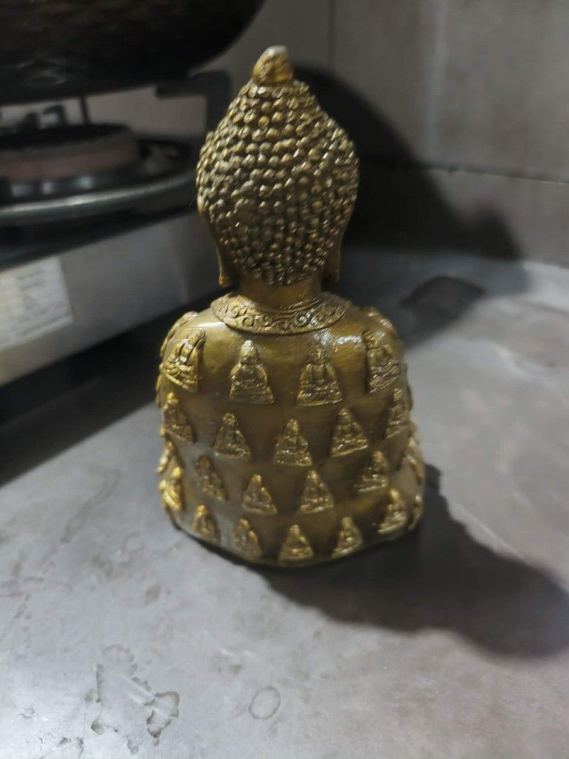 Brass meditating Buddha statue display (Category: Other Home Decor) located in Manila. Submitted by kurukutuk (Listing ID 1465772825, Image 3). Description: brass meditating Buddha statue display 7 x 4 inches HxL made of brass.