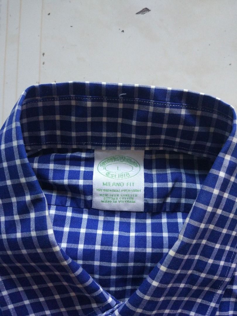 Brooks Brothers Longsleeve L (Category: Formal Shirts) located in Pasay City. Submitted by denimdude.ph (Listing ID 1465846585, Image 3). Description: .