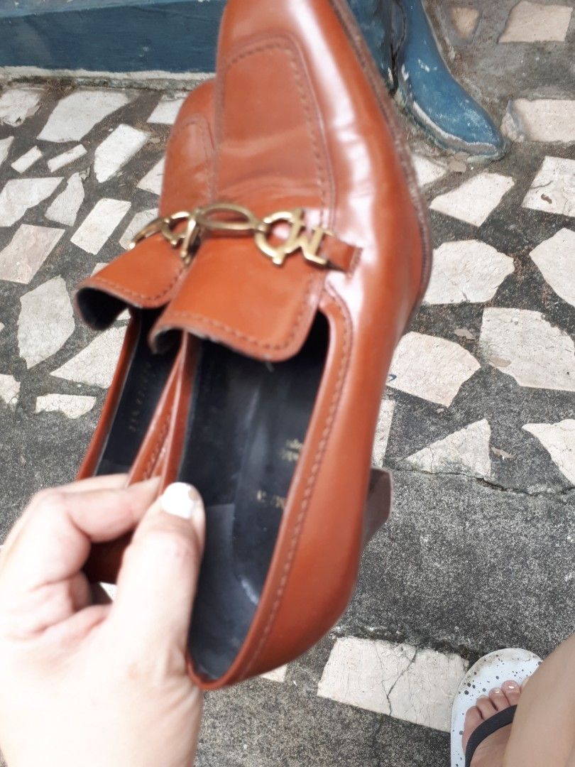 Bruno maglis shoes size 35.5 (Category: Heels) located in Quezon City. Submitted by secretluxuryshop (Listing ID 1465798450, Image 2). Description: .