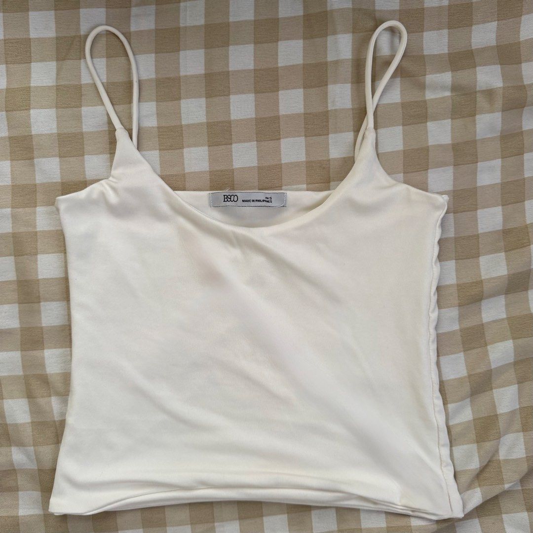 bsco rue tank top (Category: Sleeveless) located in San Pablo. Submitted by aceinorv (Listing ID 1465895627, Image 1). Description: - thin strap cami top - good quality 🧾 gcash | bank transfer 📦 j&t.