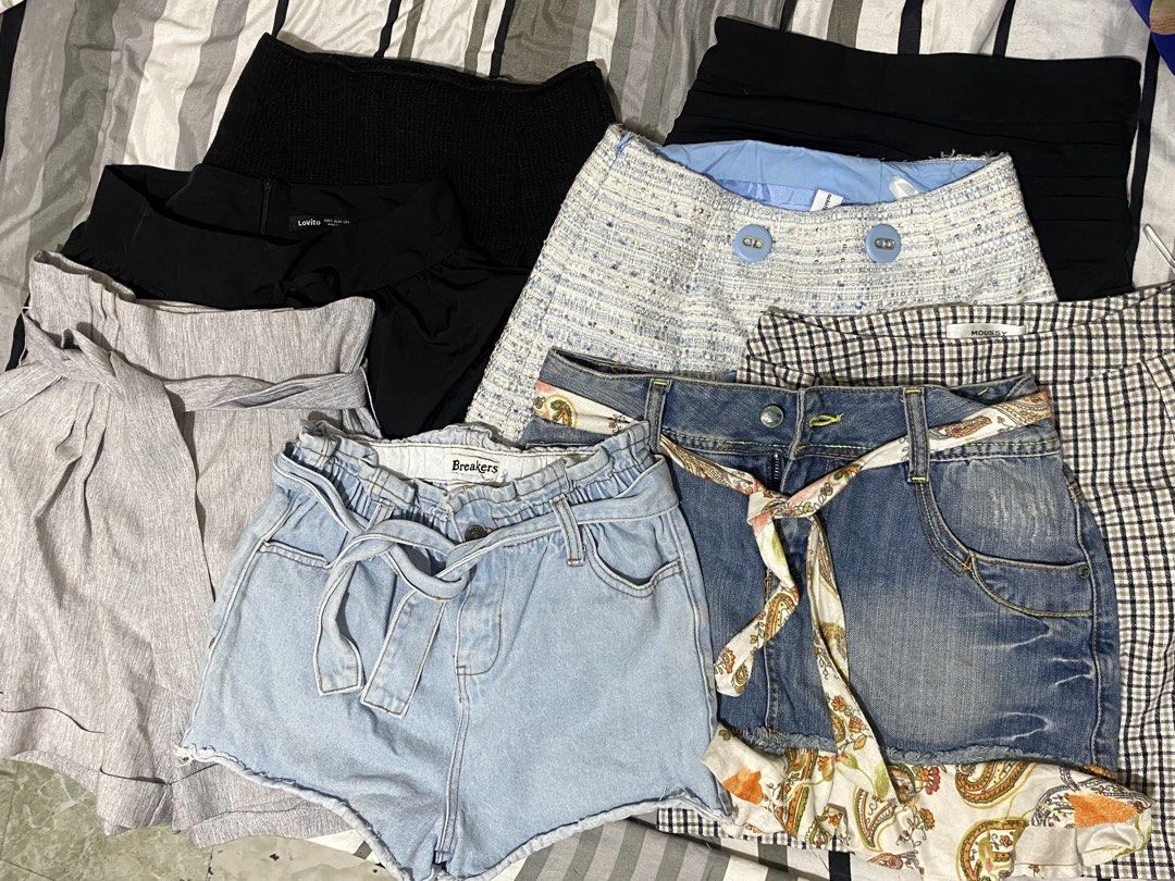 BUNDLE (25 pcs) (Category: Sets or Coordinates) located in Aroroy. Submitted by allysa_29 (Listing ID 1465938319, Image 3). Description: PM FOR INDIVIDUAL PICS & WHEN WORN 25 pcs 8 pcs dress 8 pcs top 7 pcs bottoms 1 pair tankini 1 cropped cardigan .