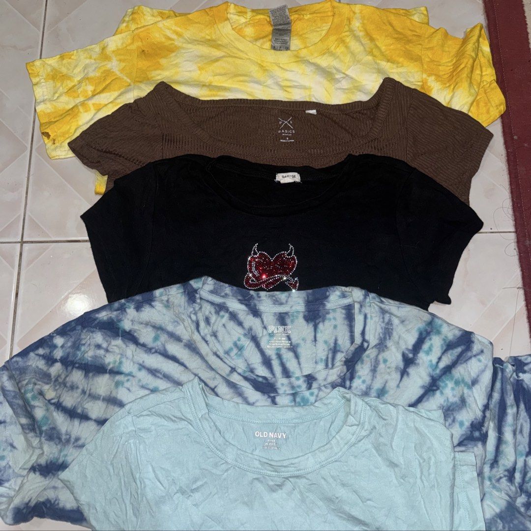 Bundle Croptop Size Small (Category: Shirts) located in Vigan. Submitted by chiyannav (Listing ID 1465830362, Image 3). Description: .