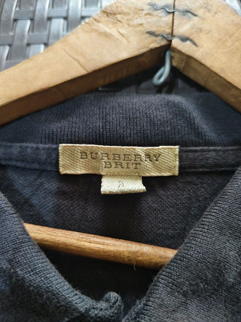 BURBERRY POLO SHIRT (Category: Tshirts & Polo Shirts ) located in Tubigon. Submitted by negosyanthrift (Listing ID 1465847952, Image 2). Description: size:medium to large 19.5x27-27.5 issue washable stain excellent condition color may vary due to lightning 🏷️299+sf.