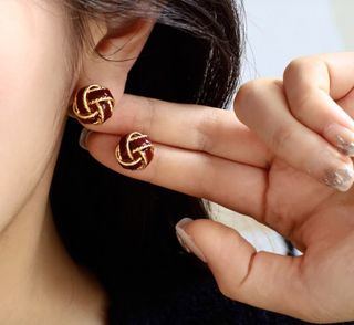 (Category: ) located in . Submitted by sincereselling (Listing ID 1465794210, Image 1). Description: .
