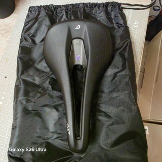（分類：）位於 。 由 candycandy520 提交（商品編號 1465910198，圖片 1）。簡介： 。