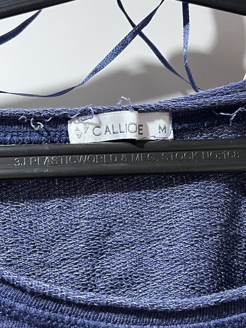 CALLICE Blue Raw Hem Sweatshirt Size M (Category: Longsleeves) located in Manila. Submitted by shijin_007 (Listing ID 1465845899, Image 2). Description: - Brand: Callice - Size: Medium - Color: Blue - Design: Wide round neckline with raglan sleeves - Detail: Raw edge hem and cuffs for a casual, distressed look - Fabric: Soft knit texture - Style: Great casual piece for everyday throw-on wear Pickup/Delivery Options: •Full payment required first b