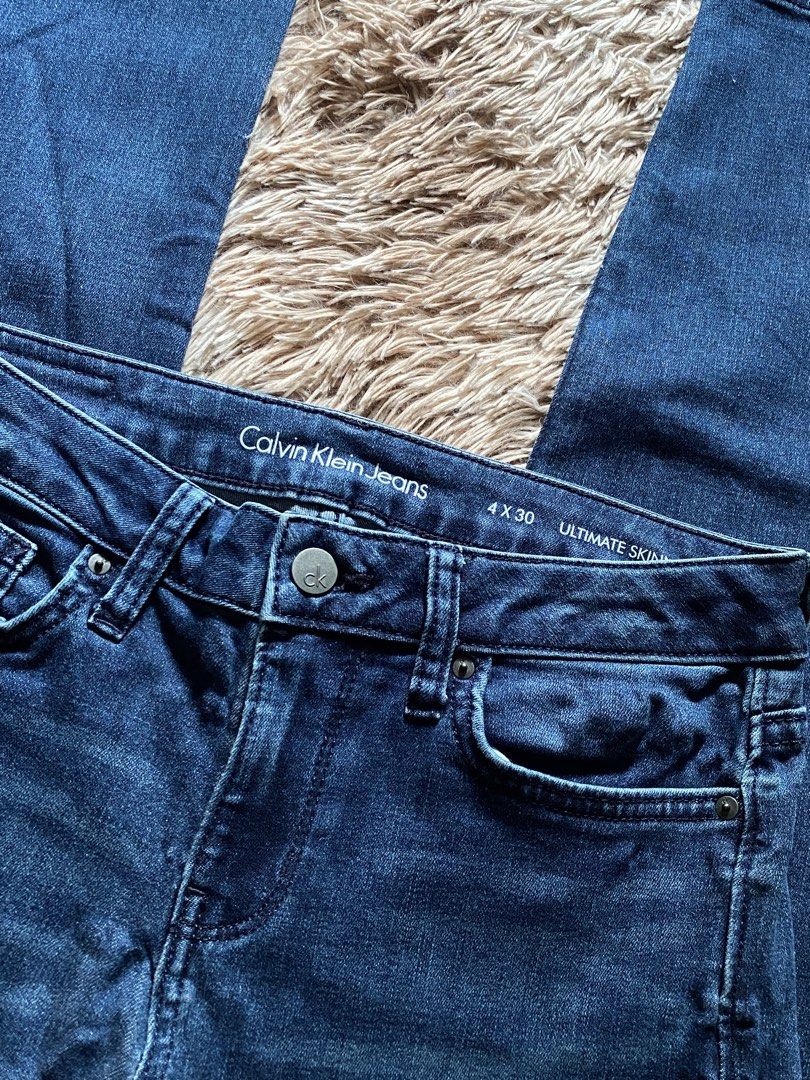 Calvin Klein Jeans Ultimate Skinny (Category: Jeans) located in Manila. Submitted by stormibutterfly26 (Listing ID 1465792075, Image 2). Description: Size 26-27, Authentic Calvin Klein Jeans in dark blue wash. Ultimate skinny fit. Features a comfortable stretch blend, classic five-pocket design, and button fly. Made in Bangladesh. .
