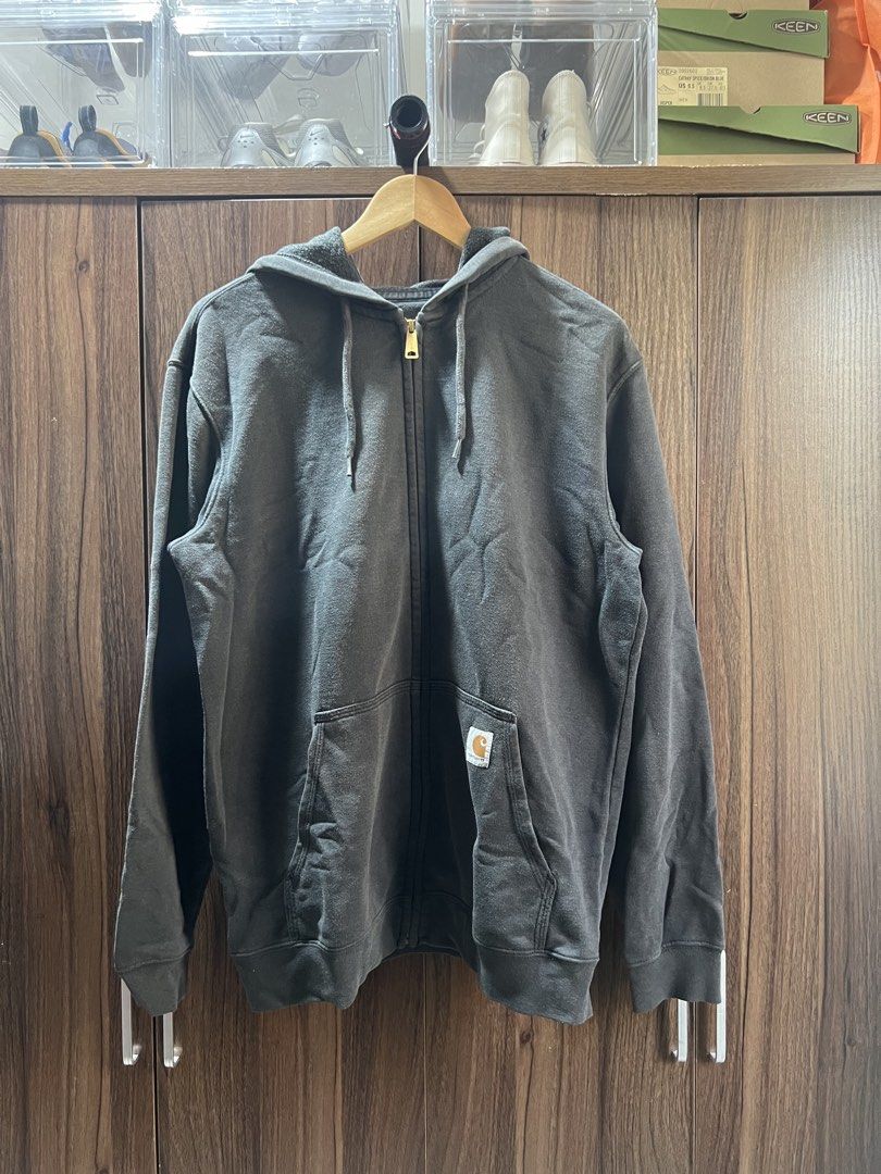 Carhartt K122 BLK (Category: Coats, Jackets and Outerwear) located in Angono. Submitted by odd.fitt (Listing ID 1465785408, Image 1). Description: Medium 24W 28L Good fade No issue.