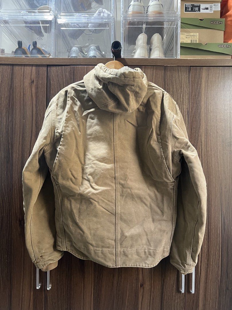 Carhartt Sierra Jacket J141 FRB (Category: Coats, Jackets and Outerwear) located in Angono. Submitted by odd.fitt (Listing ID 1465785175, Image 2). Description: Medium 21W 25L Faded leather patch Small burn marks Negotiable price.