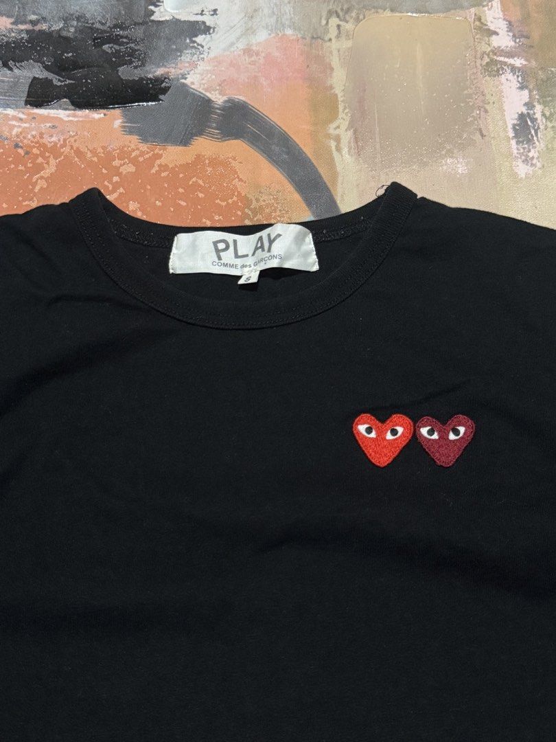 CDG Com Des Garcon (Category: Shirts) located in Las Pinas. Submitted by thrftmnl. (Listing ID 1465895419, Image 2). Description: Cdg Size: Small Dimes Width: 19 Length: 25.5 Issue: none.