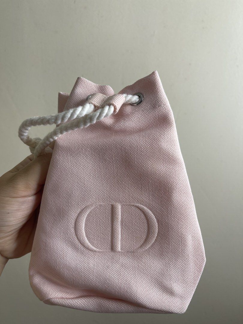 c.di or pouch small fb18 (Category: Purses & Pouches) located in Baguio. Submitted by affordaprice_2600baguio (Listing ID 1465812827, Image 1). Description: .