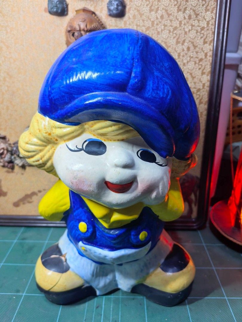 Ceramic Coinbank Big Size Kid (Category: Other Home Decor) located in Cebu City. Submitted by dudes_villanueva (Listing ID 1465913009, Image 1). Description: Ceramic Coinbank Big Size Kid 📌 May Sira sa Shoes. Glued sya. Sold as is. 📌 Malaki at Mabigat L7.5xW6xH12 in.