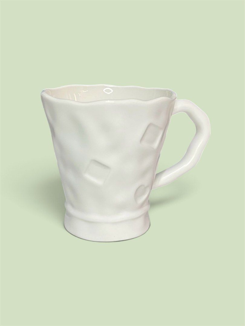 Ceramic mug coffee and tea (Category: Coffee & Tea Tableware) located in Manila. Submitted by sheiiie (Listing ID 1465909723, Image 1). Description: Cute ceramic mug coffee and tea Brand new Quezon City location ship via jnt & lalamove.
