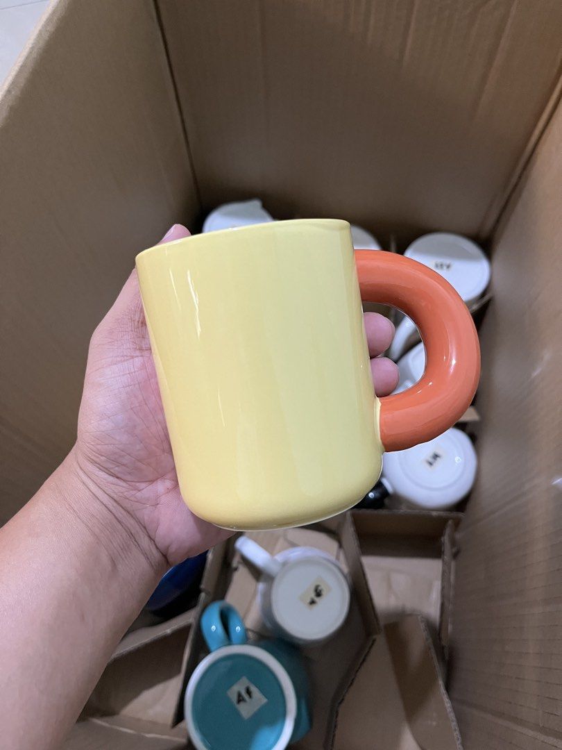 Ceramic mug coffee and tea (Category: Coffee & Tea Tableware) located in Manila. Submitted by sheiiie (Listing ID 1465910114, Image 2). Description: Cute ceramic mug coffee and tea Brand new Quezon City location ship via jnt & lalamove.
