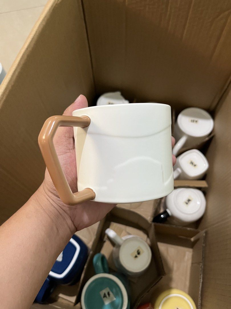 Ceramic mug coffee and tea (Category: Coffee & Tea Tableware) located in Manila. Submitted by sheiiie (Listing ID 1465910504, Image 3). Description: Cute ceramic mug coffee and tea Brand new Quezon City location ship via jnt & lalamove.