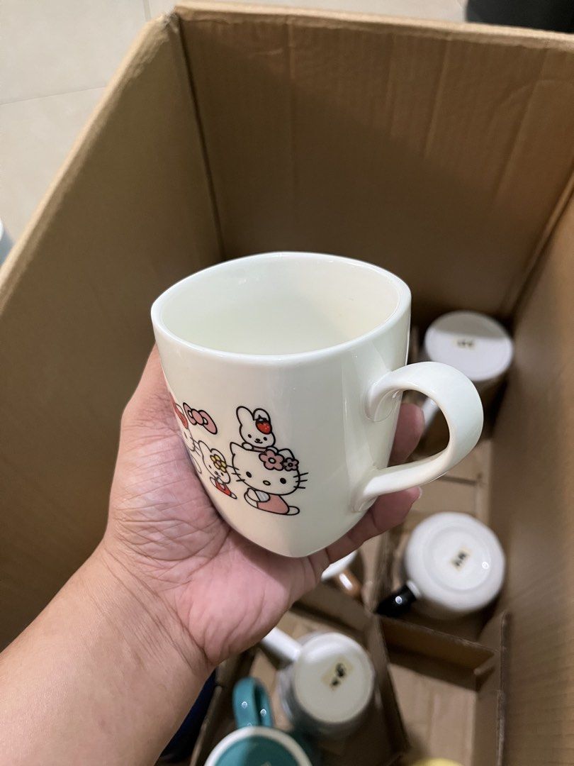 Ceramic mug coffee and tea (Category: Coffee & Tea Tableware) located in Manila. Submitted by sheiiie (Listing ID 1465911334, Image 3). Description: Cute ceramic mug coffee and tea Brand new Quezon City location ship via jnt & lalamove.