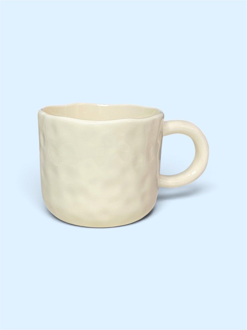 Ceramic mug coffee and tea (Category: Coffee & Tea Tableware) located in Manila. Submitted by sheiiie (Listing ID 1465915871, Image 1). Description: Cute ceramic mug coffee and tea Brand new Quezon City location ship via jnt & lalamove.