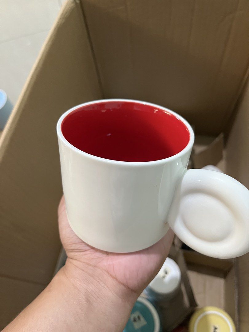 Ceramic mug coffee and tea (Category: Coffee & Tea Tableware) located in Manila. Submitted by sheiiie (Listing ID 1465916086, Image 3). Description: Cute ceramic mug coffee and tea Brand new Quezon City location ship via jnt & lalamove.
