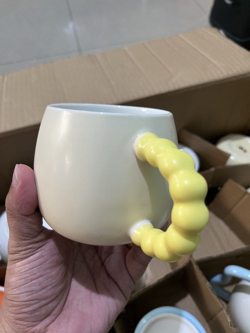 Ceramic mug for coffee and tea (Category: Coffee & Tea Tableware) located in Manila. Submitted by sheiiie (Listing ID 1465797662, Image 3). Description: Cute ceramic mug coffee and tea Brand new Quezon City location ship via jnt & lalamove.