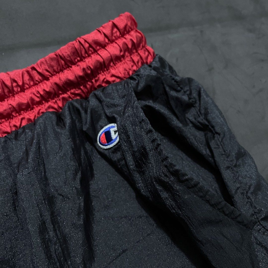 Champion Big Logo Windbreaker Short (Category: Shorts) located in Manila. Submitted by bloodripsx (Listing ID 1465928523, Image 3). Description: .