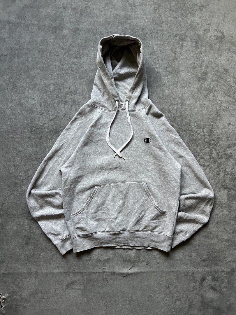 Champion Gray Hoodie (Category: Hoodies) located in Manila. Submitted by wenttttt (Listing ID 1465945468, Image 1). Description: 20.5 x 25 No issue.