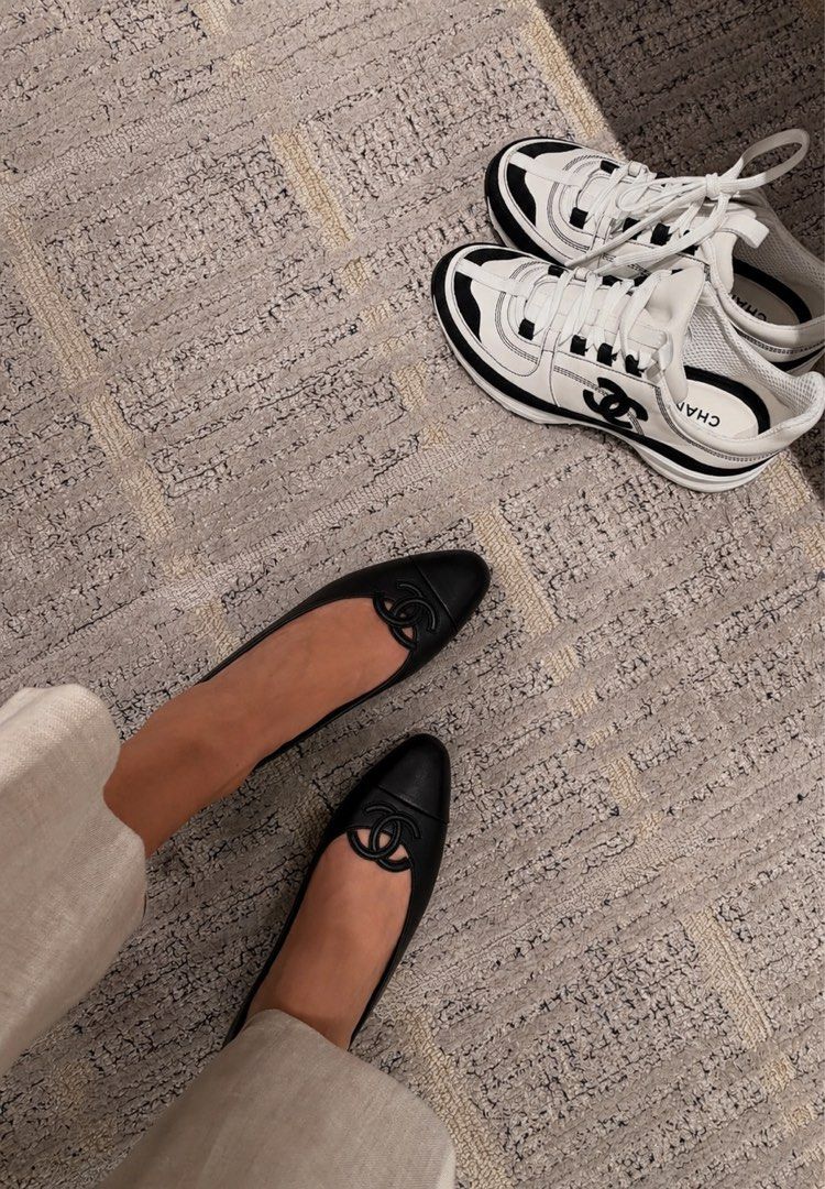 ⚜️Chanel CC flats 2026 (Category: Sneakers & Footwear) located in Makati City. Submitted by 90sangel (Listing ID 1455492363, Image 3). Description: •Item: Chanel Ballet flats 🖤 •Size: 38 (we source other size) •Condition: Excellent! As New!.