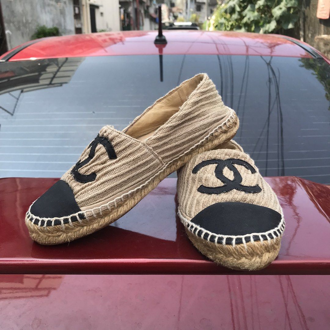 CHANEL ESPADRILLES — BEIGE & BLACK (Category: Sneakers & Footwear) located in Bulacan. Submitted by xxboutique2428 (Listing ID 1465826254, Image 2). Description: CHANEL ESPADRILLES — BEIGE & BLACK •B G29162• SIZE:36 📍 COLOR:BEIGE & BLACK CC LOGO COLOR RATE:9.3/10 STILL IN GOOD CONDITION💯 SIGN OF USAGE 💯 NEED PROPER CLEANING FOR PRESENTABLE LOOKING ..