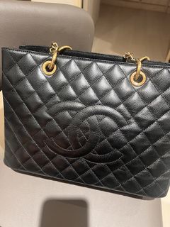 (Category: ) located in . Submitted by ttteokbokkifinds (Listing ID 1465864312, Image 1). Description: .