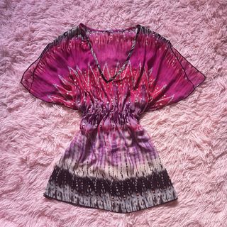 (Category: ) located in . Submitted by luckygirl.closet (Listing ID 1460569920, Image 1). Description: .