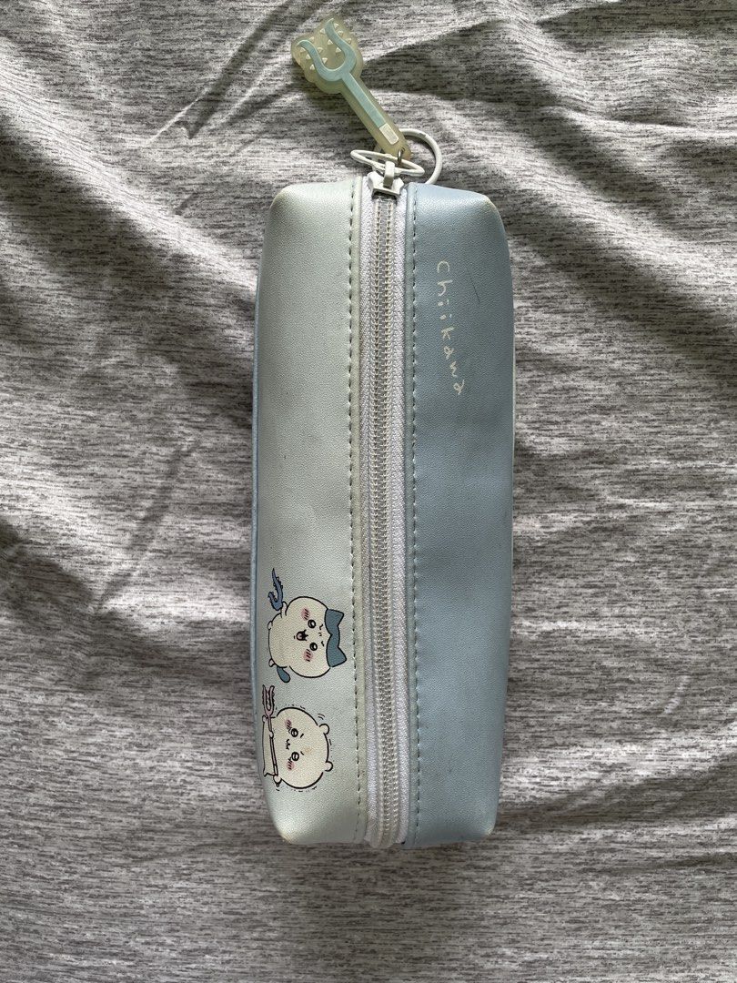 Chiikawa Hachiware Pencil Case (Category: Purses & Pouches) located in Quezon City. Submitted by gems4sale (Listing ID 1465847723, Image 1). Description: Free for Chiikawa miner Crossposted (first to mine).