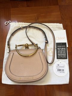 （分類：）位於 。 由 bellezaselected 提交（商品編號 1465762183，圖片 1）。簡介： 。