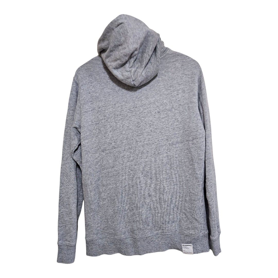 Chocoolate grey hoodie (Category: Coats, Jackets and Outerwear) located in Baguio. Submitted by fadexquisite (Listing ID 1465775040, Image 2). Description: Chocoolate grey hoodie Med 27x21 Excellent condition 500 plus ship fee.